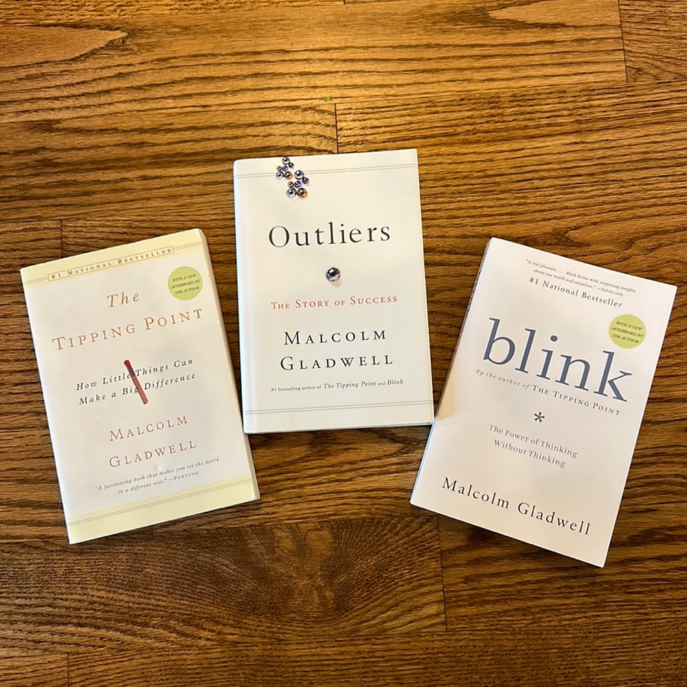 Malcolm Gladwell - Gently used books (3), Outliers is hard back & 2 paperback.